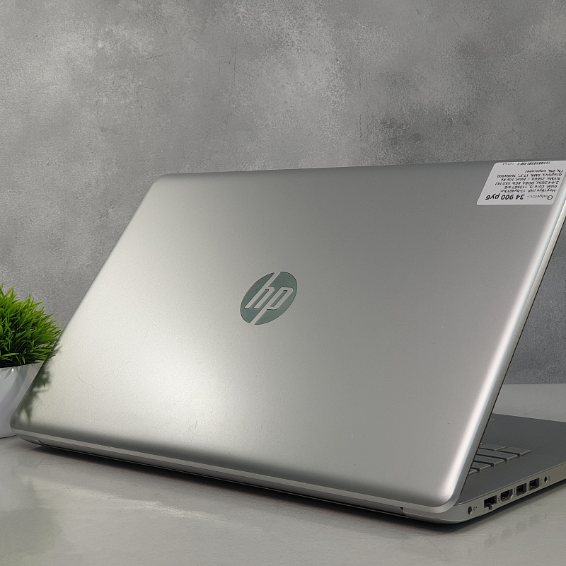 Ноутбук HP Core i5 1135G7/ экран 17.3"