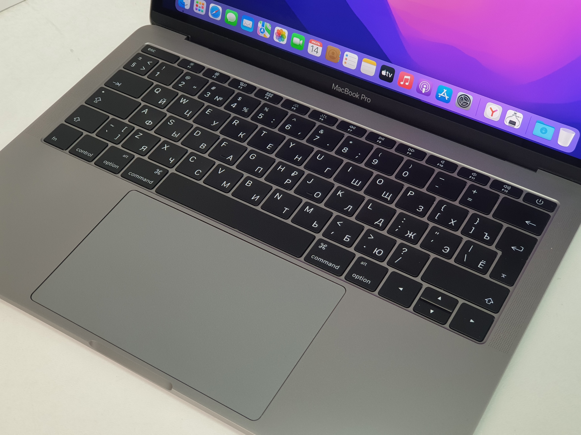 Ноутбук MacBook Pro 13 2016 Core i5, 8Gb, 256Gb