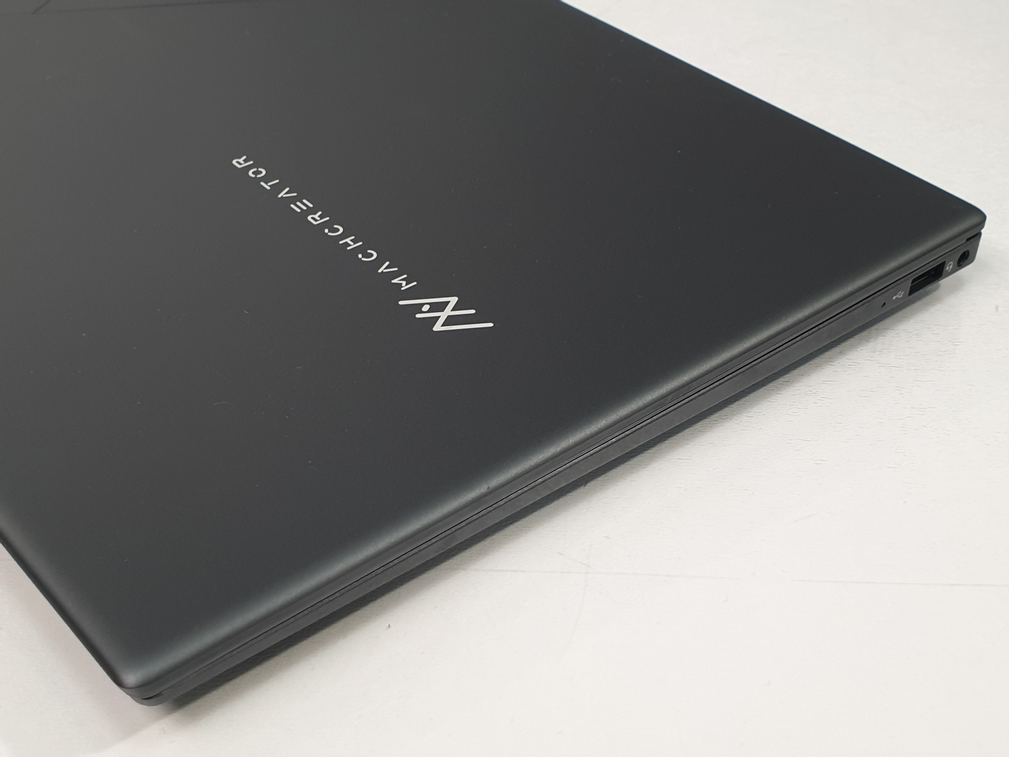 Ультрабук Machcreator One Core i3 1005G1/ DDR4 8Gb/ SSD 256Gb
