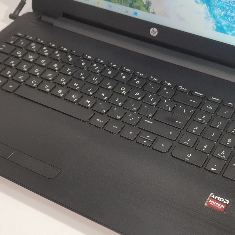 Ноутбук HP AMD A10-9600P / ОЗУ 8Gb/ SSD 240Gb/ R8 M445DX