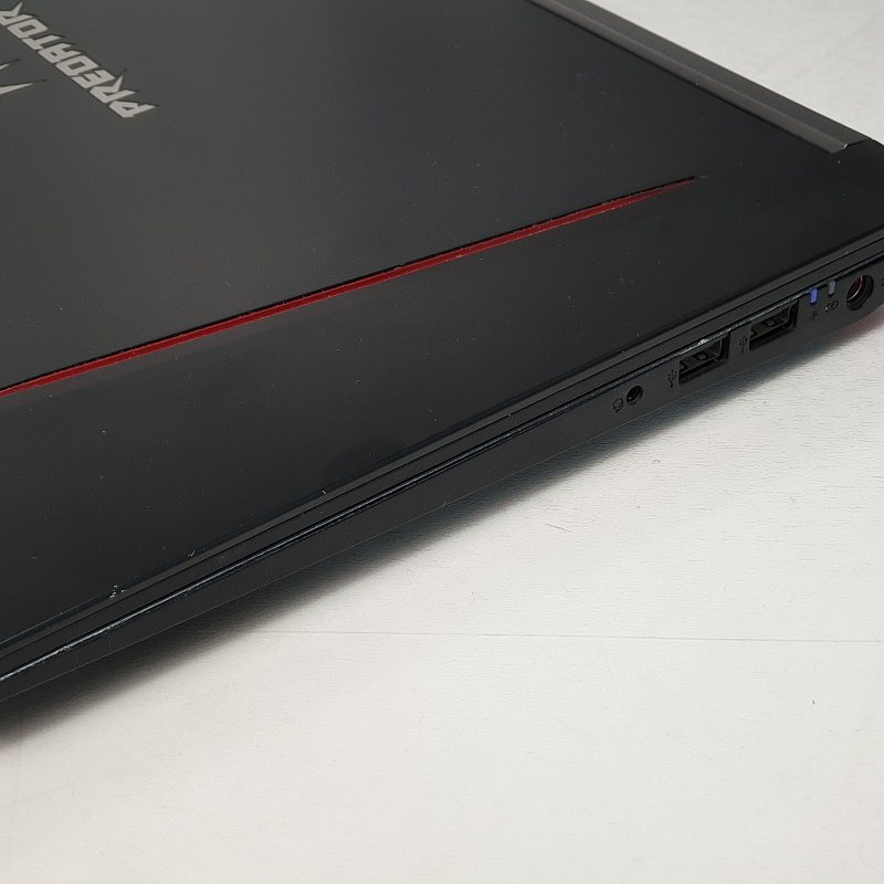 Игровой ноутбук Acer Predator Core i5/ DDR4 16Gb/ GTX 1060 6Gb