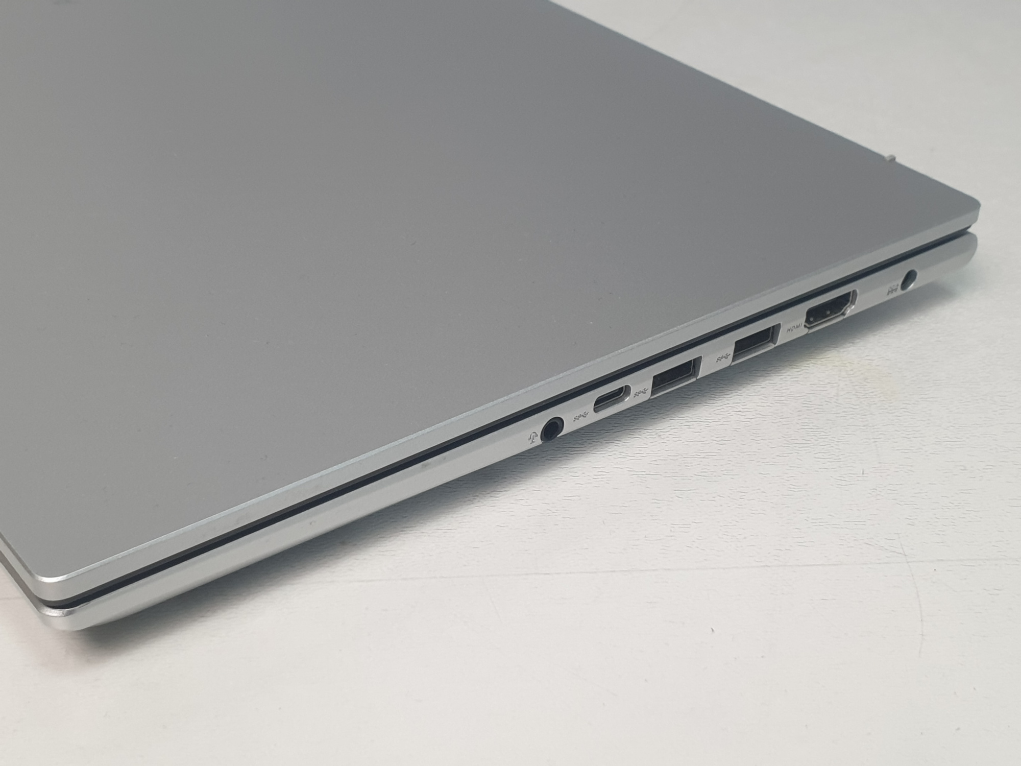 Ноутбук Asus Ryzen 5 5600H / DDR4 16Gb/ SSD 512Gb