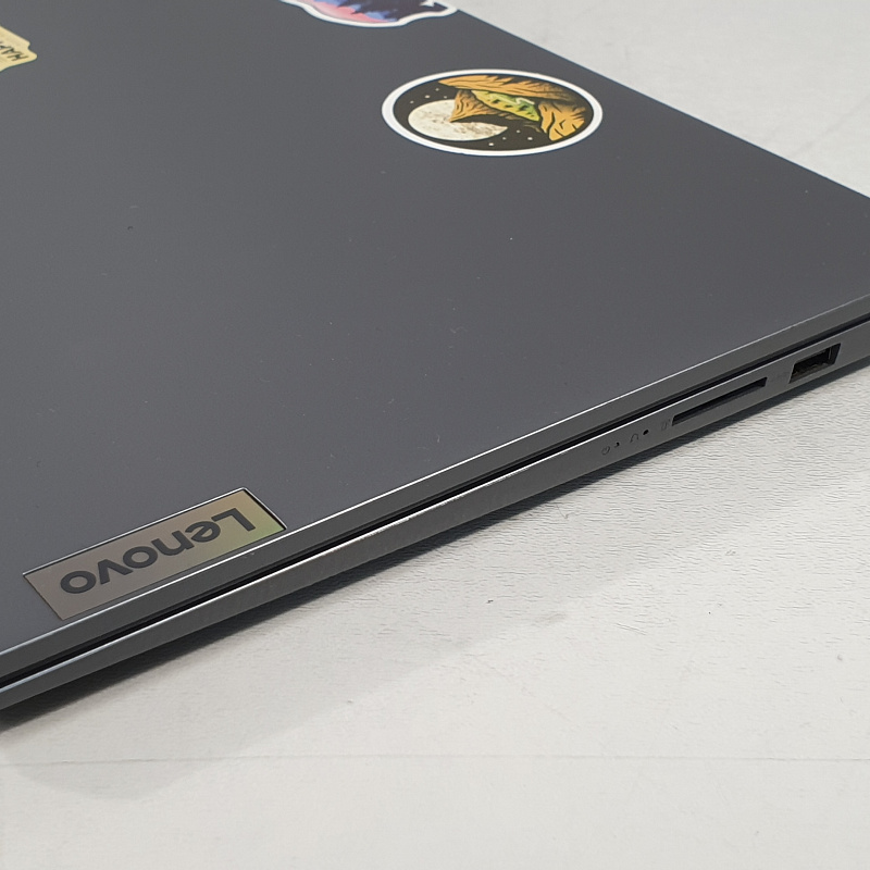 Ноутбук Lenovo Core i3 1315U