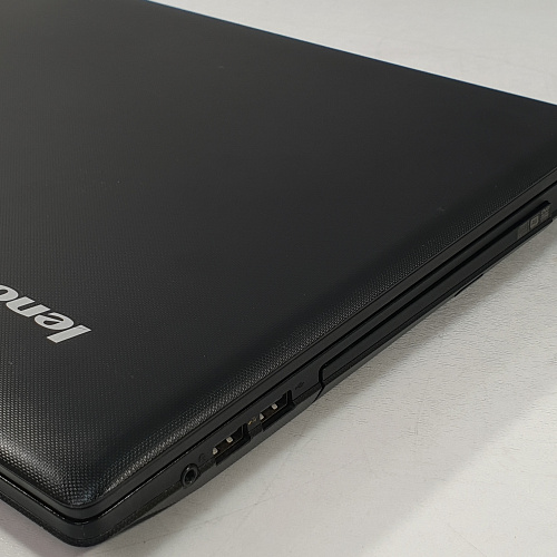Ноутбук с экраном 17"/ОЗУ 8Gb/ SSD+HDD/ с видеокартой