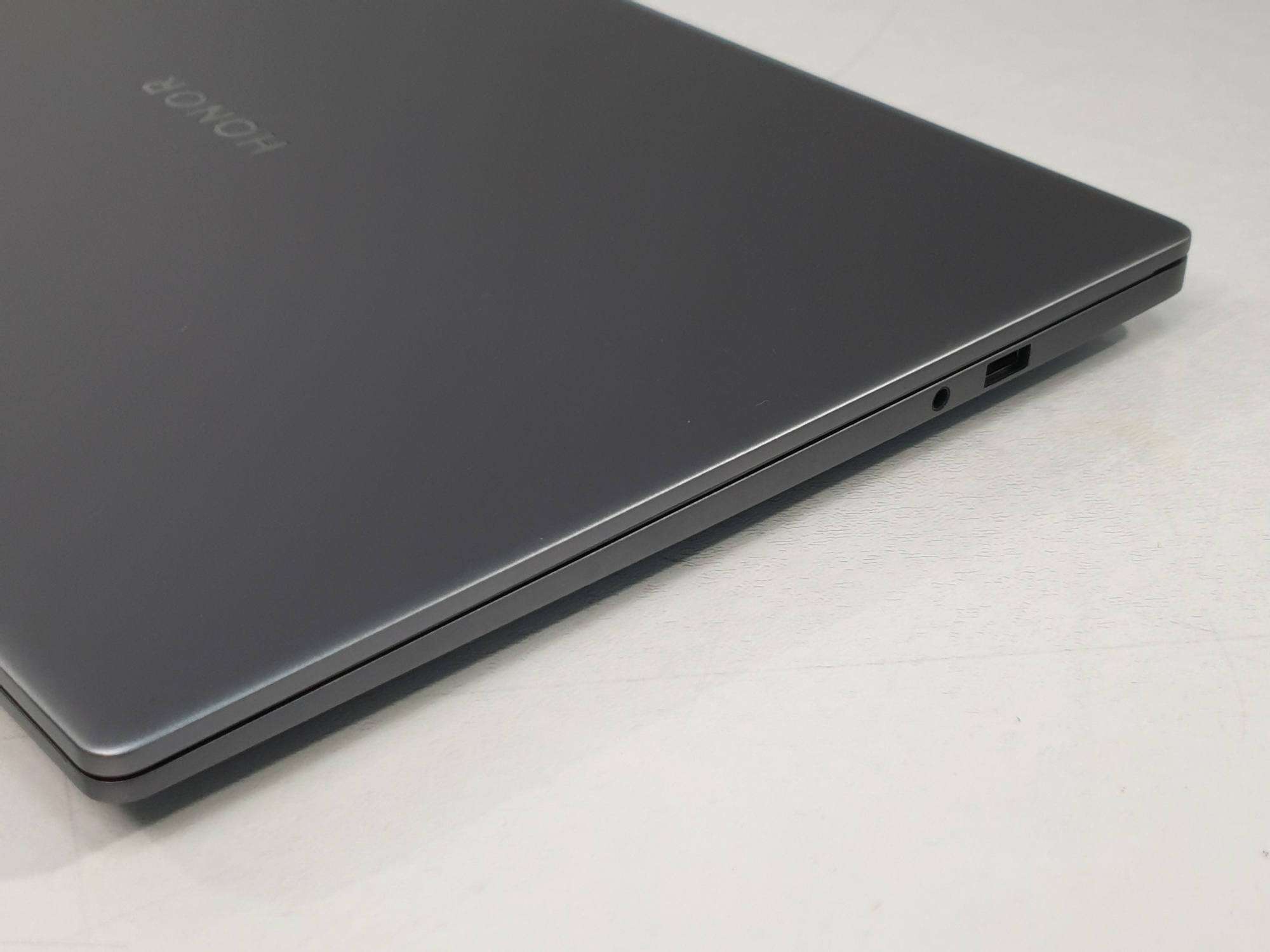 Ноутбук HONOR MagicBook X16 Core i5 12450H/ DDR4 16Gb/ SSD 512Gb