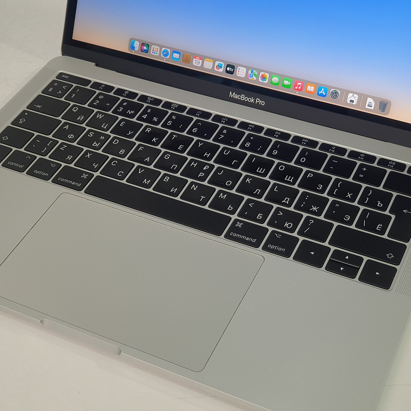 Ноутбук Apple MacBook Pro 13 2017 Core i7