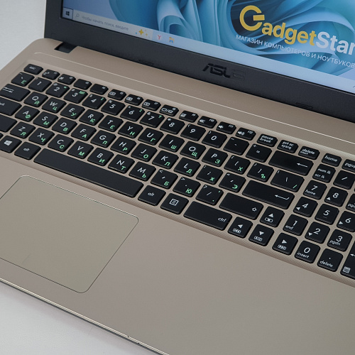 Ноутбук Asus Pentium Silver / NVIDIA MX 110-2Gb Ноутбук Asus Pentium Silver / NVIDIA MX 110-2Gb